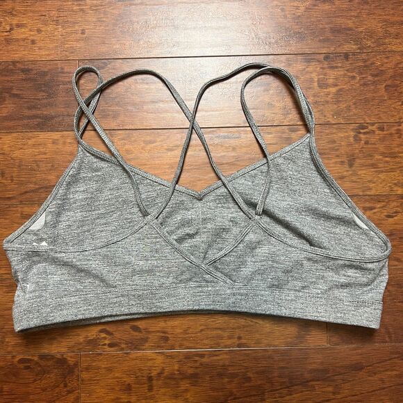 Old Navy Active Light Support Strappy V-Neck Sports Bra Size XXL Gray - Picture 8 of 8